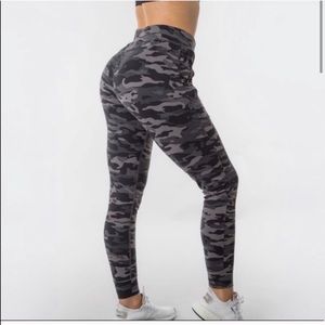 Alphalete camo joggers